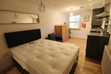 1 bed studio, Osborne Terrace, Sandyford, Newcastle, NE21NE - Image 2